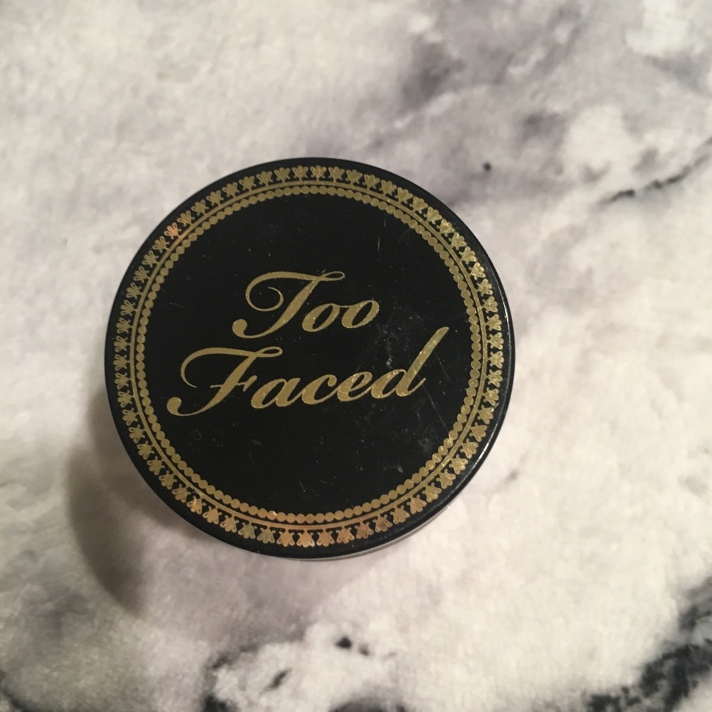 Too faced gel shadow